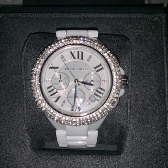 Michael Kors watch - Picture 1 of 2